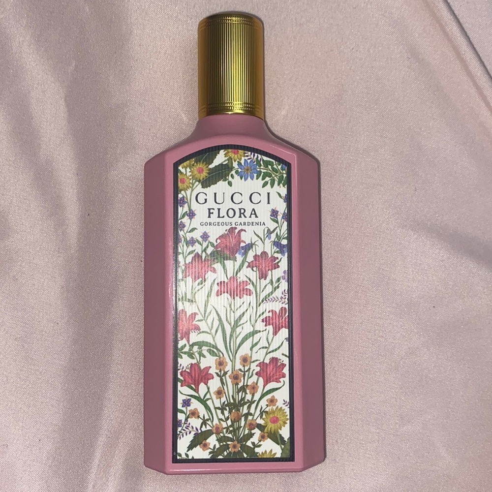 Gucci Flora Gorgeous Gardenia